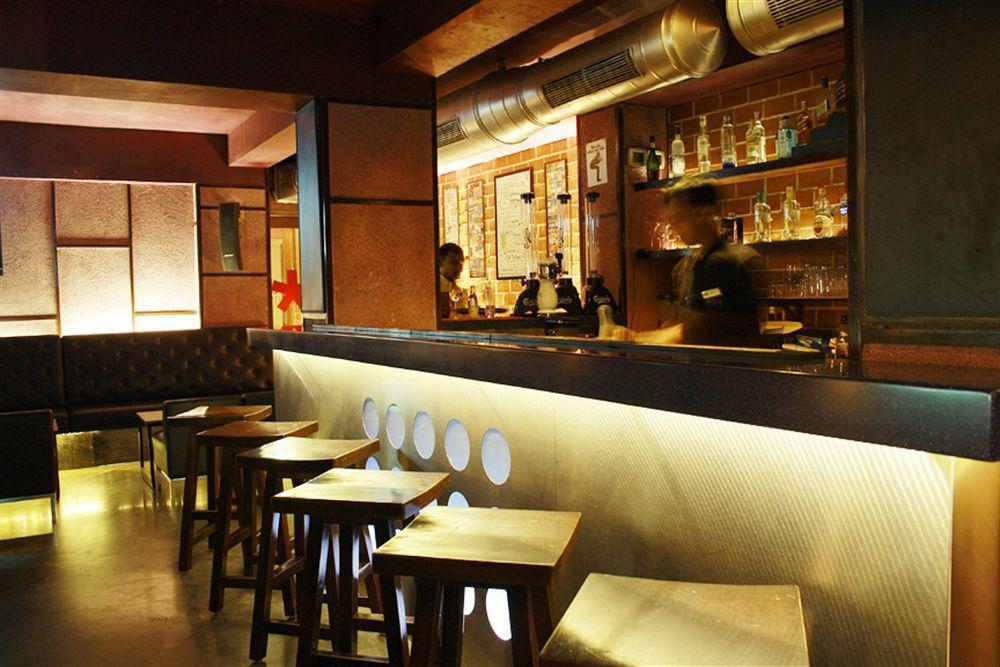 Hotel Jewel Of Chembur Мумбай Екстериор снимка